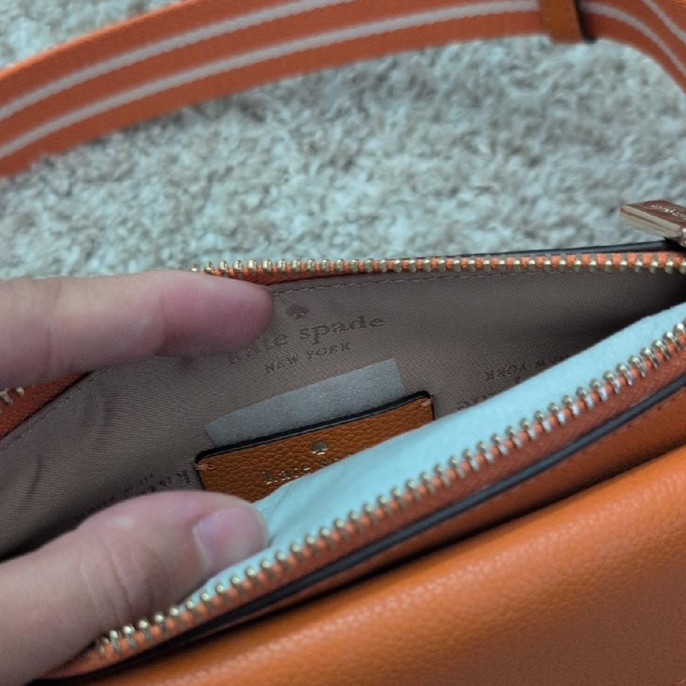 Kate Spade Orange Modern Crossbody Bag - Picture 4 of 4
